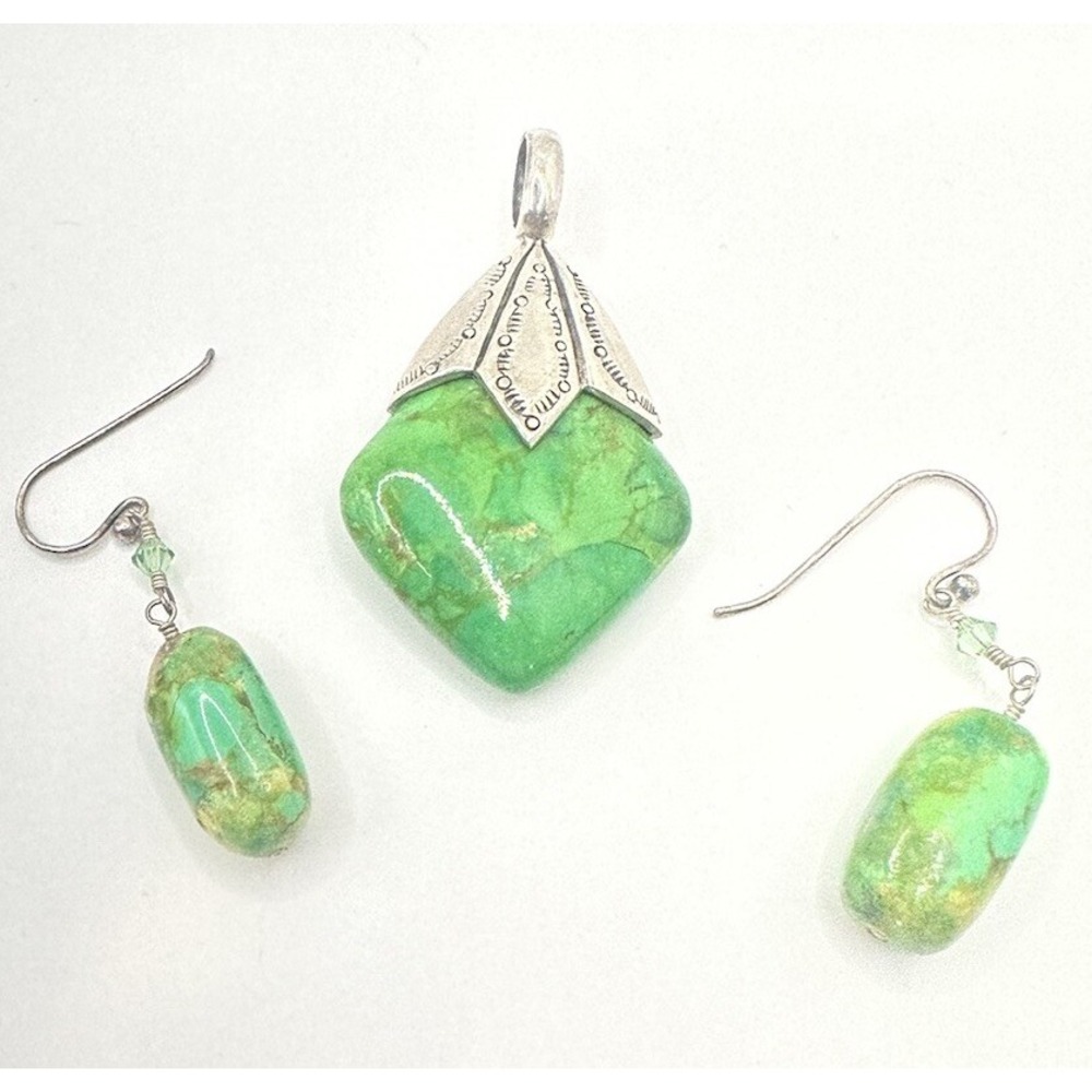 Vintage BARSE Green Turquoise Pendant And Dangle Earring Set 925